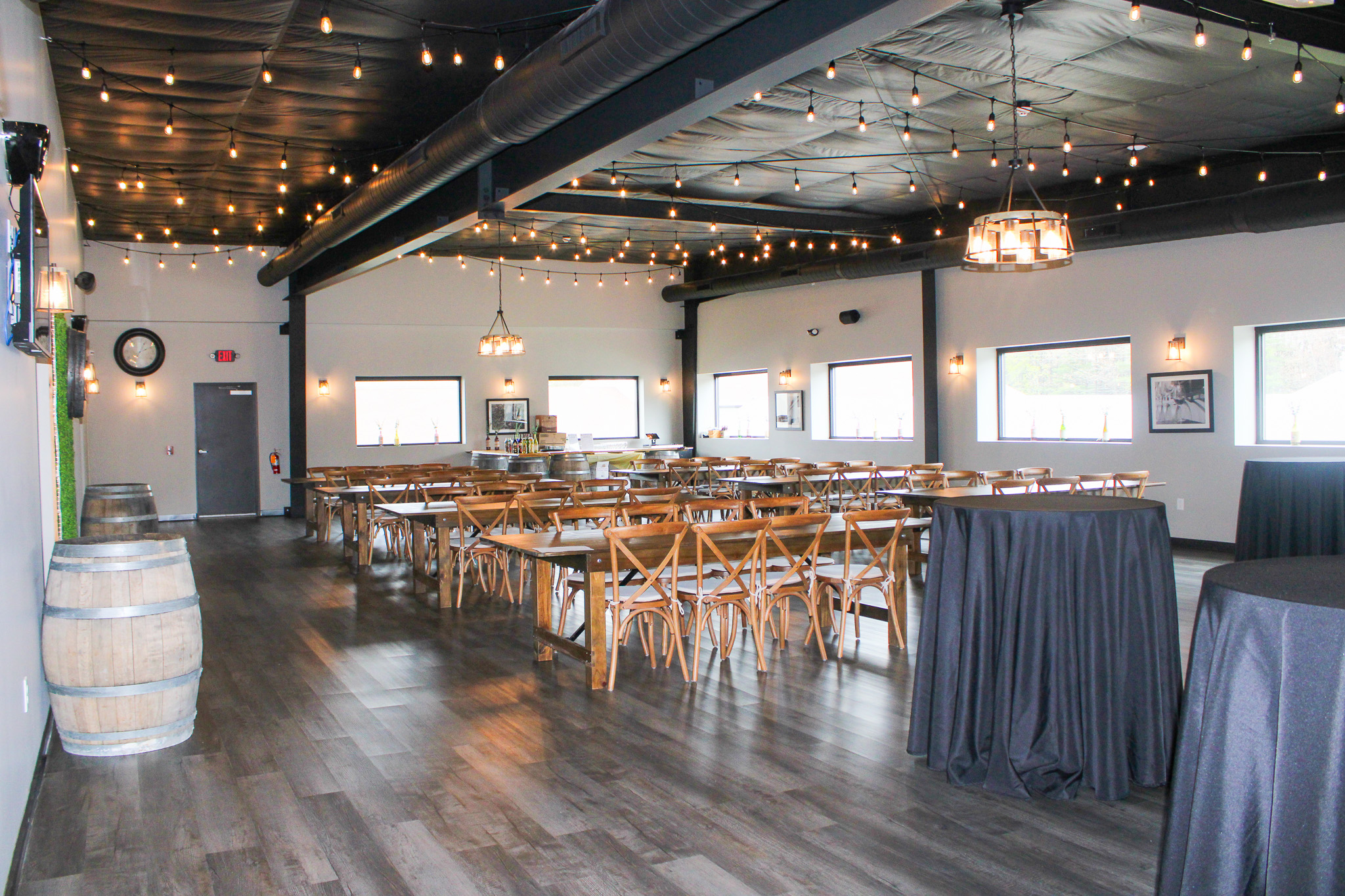 Adirondack Winery Mezzanine with cocktail tables